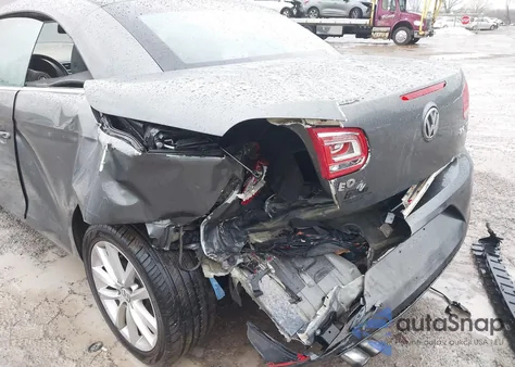 2013 Volkswagen Eos Komfort z USA, uszkodzony, nr VIN WVWBW8AH7DV002721